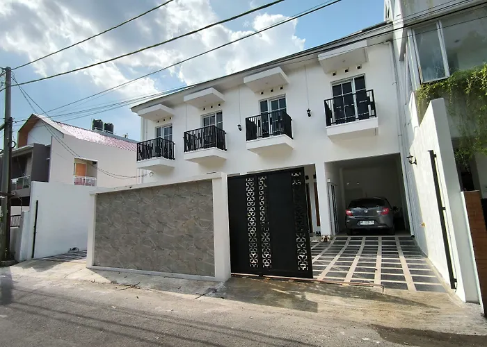 House Of Bedjo Powered By Cocotel Yogyakarta